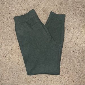 Size S - Men’s Second Skin Joggers ‘Olive’